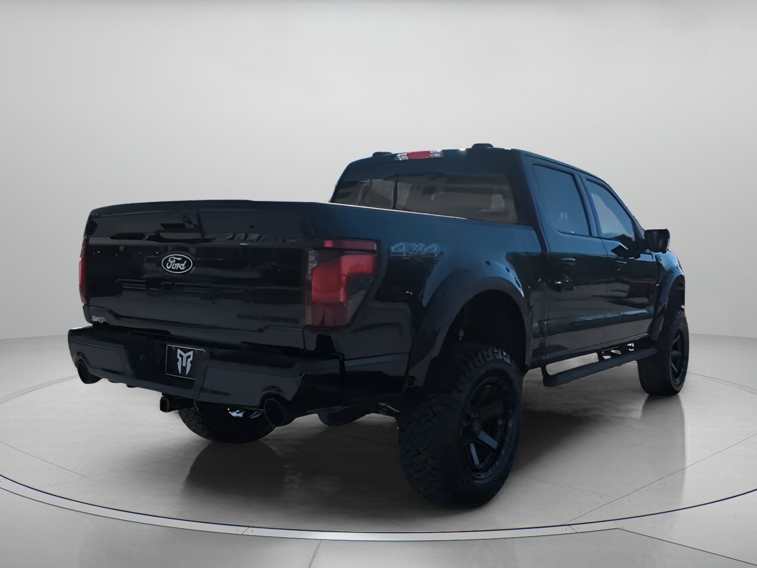 New 2026 Agate Black Metallic Ford XLT image 24