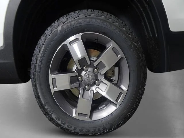 New 2026 Platinum White Pearl Honda RTL image 9
