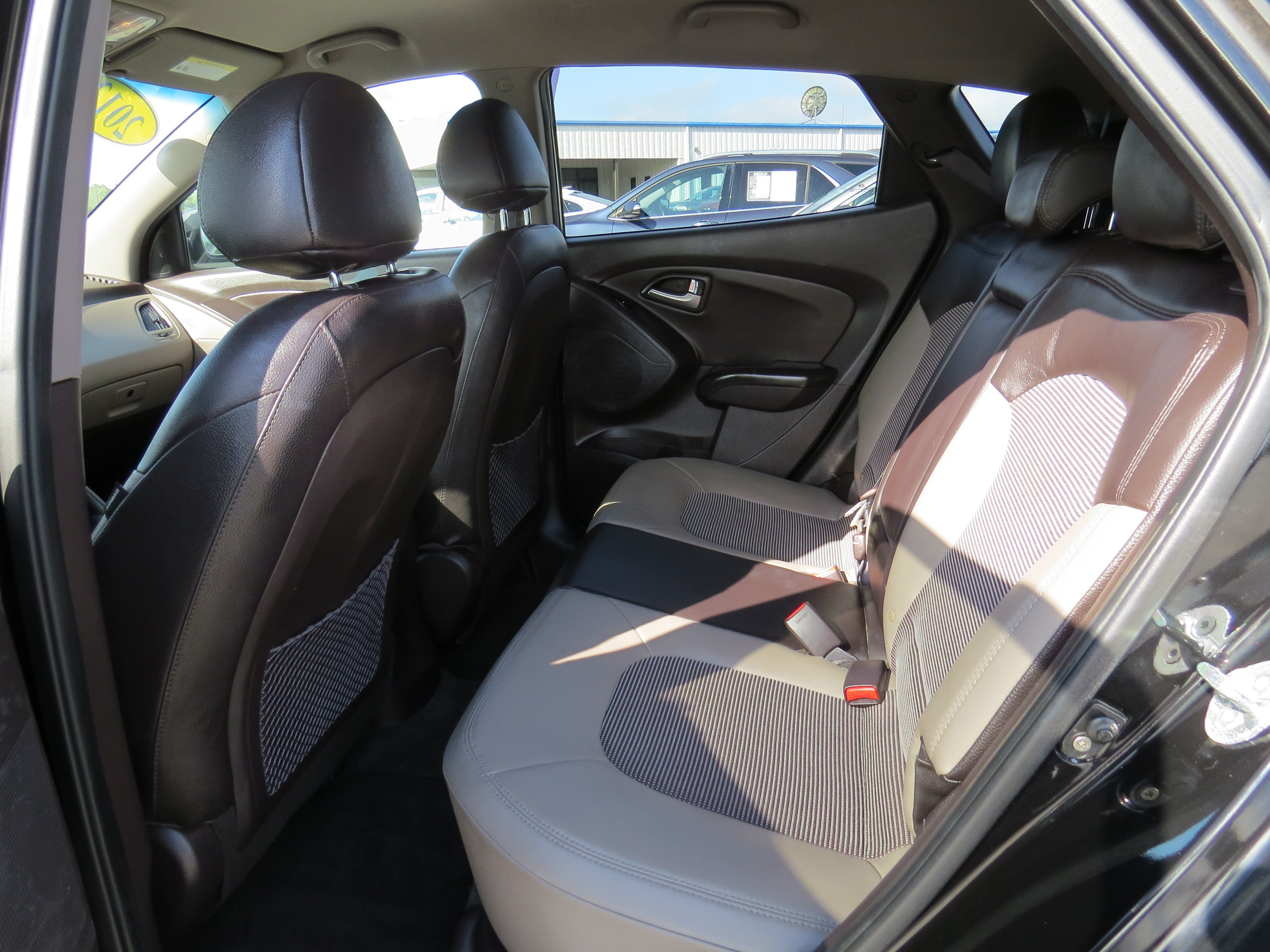 Used 2013 Ash Black Hyundai GLS image 12