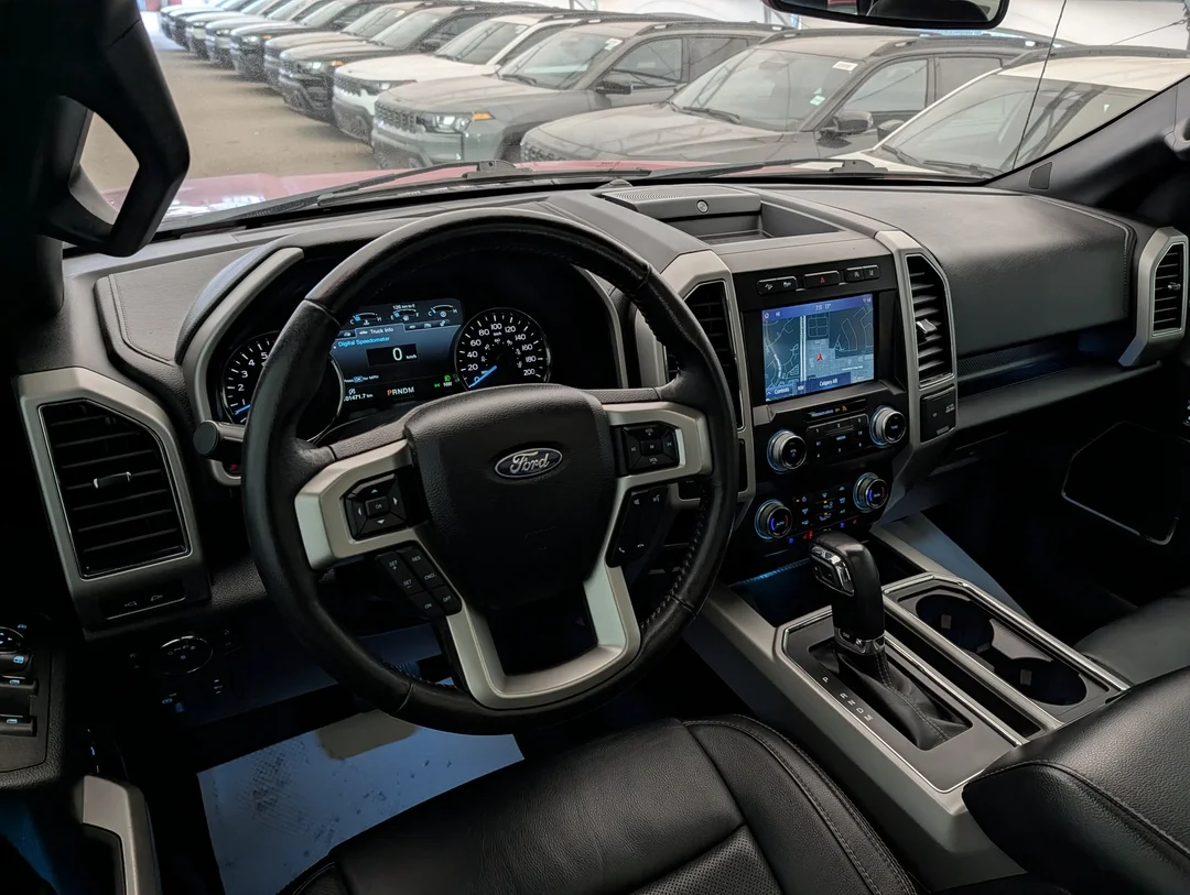 Used 2020 Red Ford LARIAT - - 4WD - 502A Grp - 5.0L V-8 - Twin Panel Sunroof - Black Pkg - B&O Audio - Leather & More! image 26