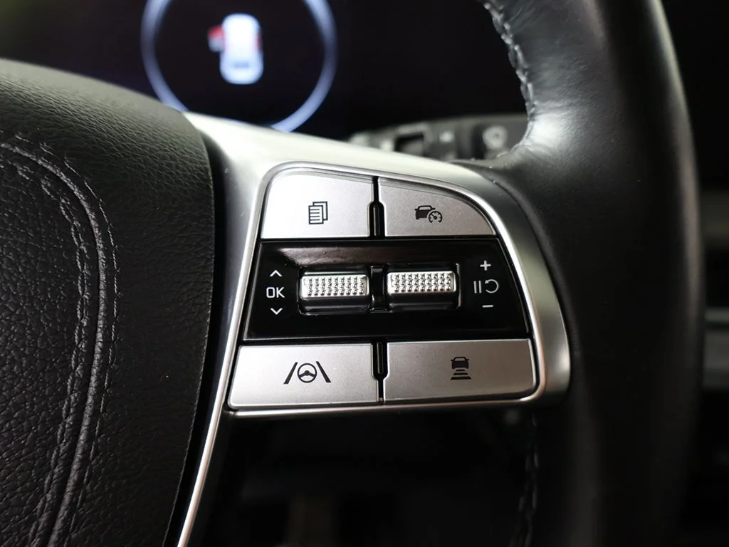 Used 2024 White Kia SX-Prestige X-Line image 51
