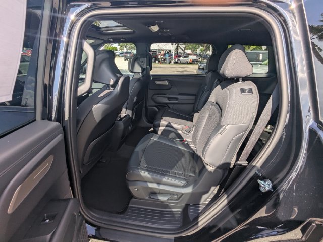 New 2027 Ebony Black Kia S image 15