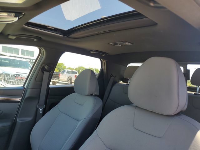 Used 2024 Atlas White Hyundai SEL image 18