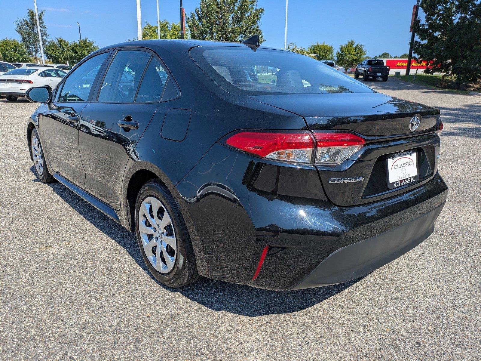Used 2025  Toyota LE image 6