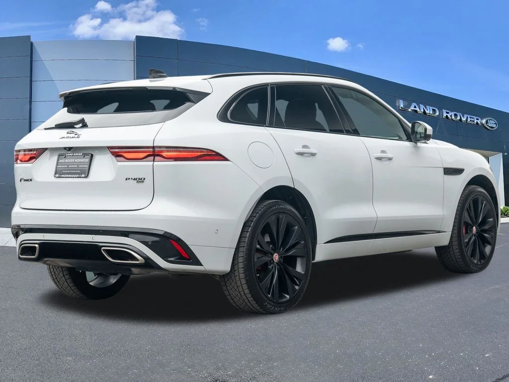 Used 2021 White Jaguar P400 R-Dynamic S image 4