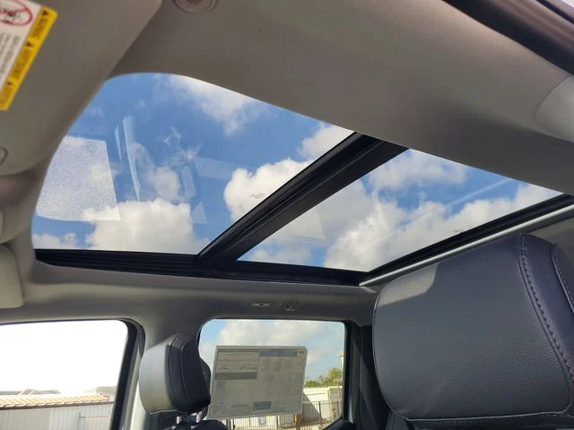 New 2026 Glacier Gray Metallic Tri-Coat Ford F-250® Lariat® image 2