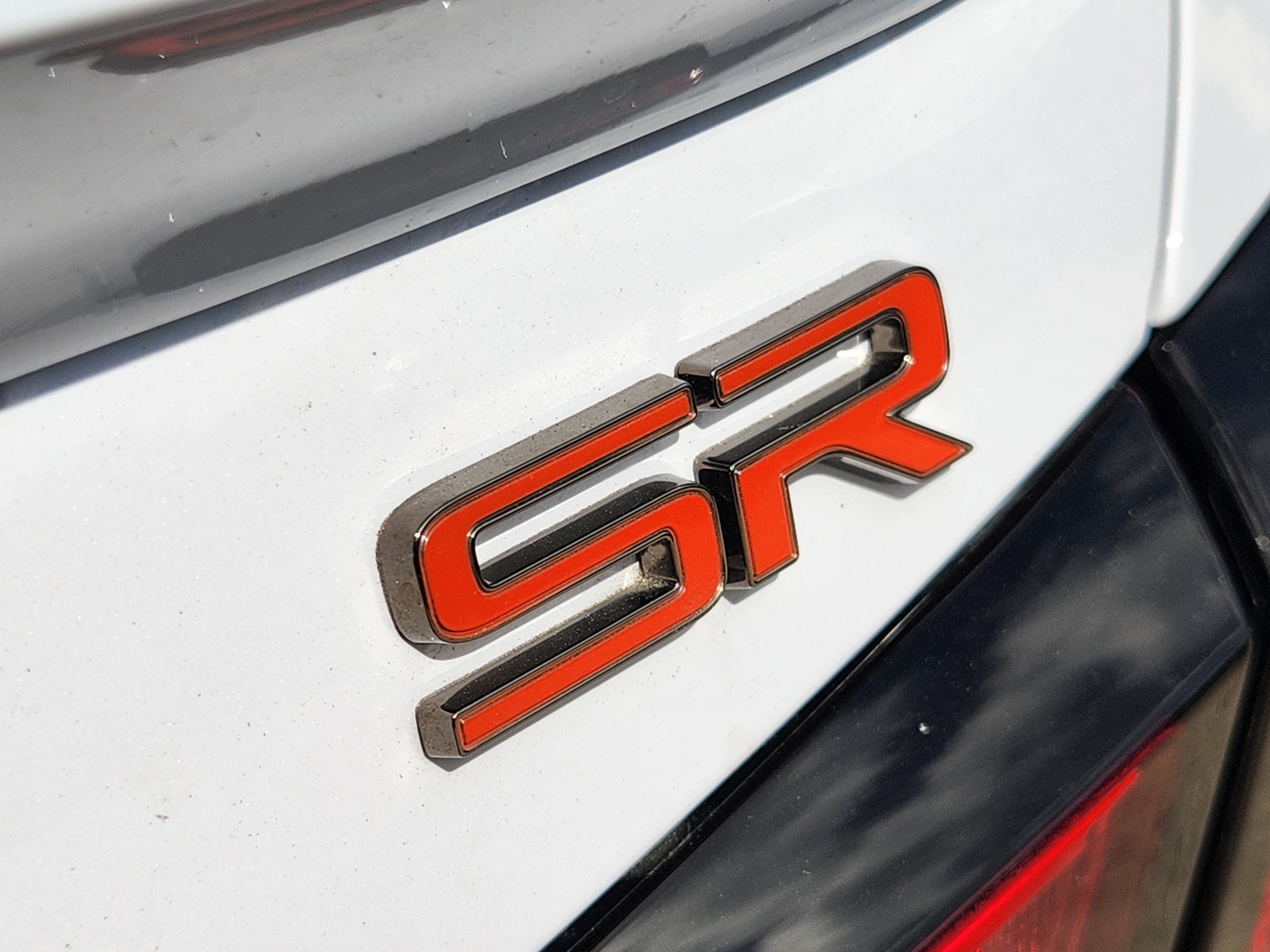 New 2026 Gray Sky Pearl / Super Black Two-tone Nissan SR image 12