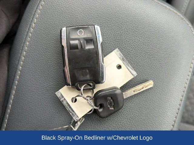 Certified Used 2018 BLACK Chevrolet 4WD Z71 image 25