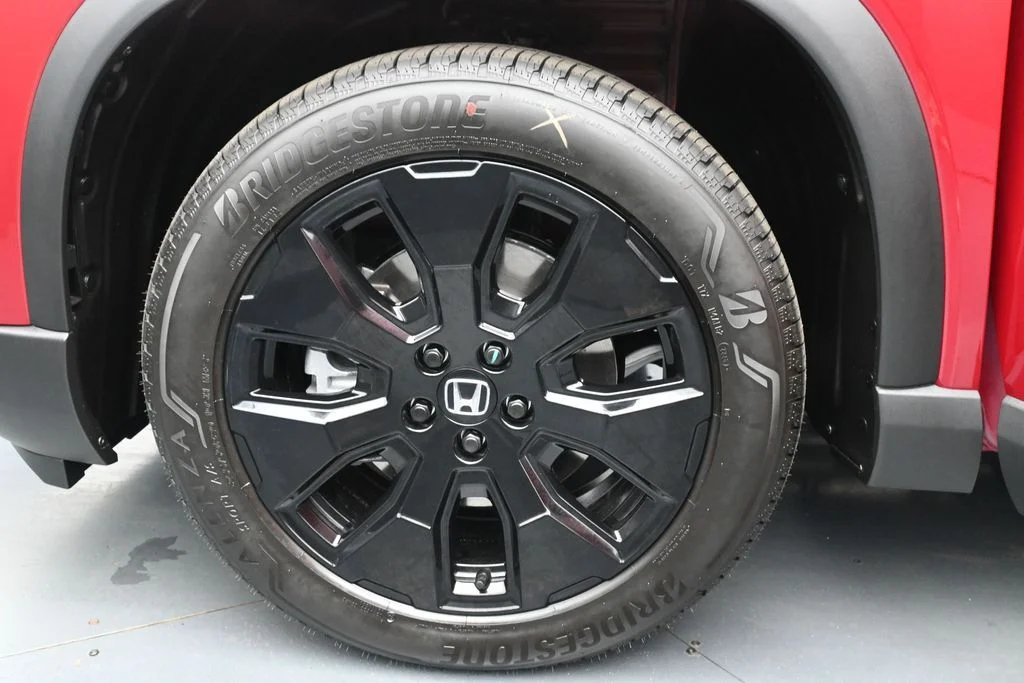 New 2026 Radiant Red Metallic II Honda Black Edition image 11