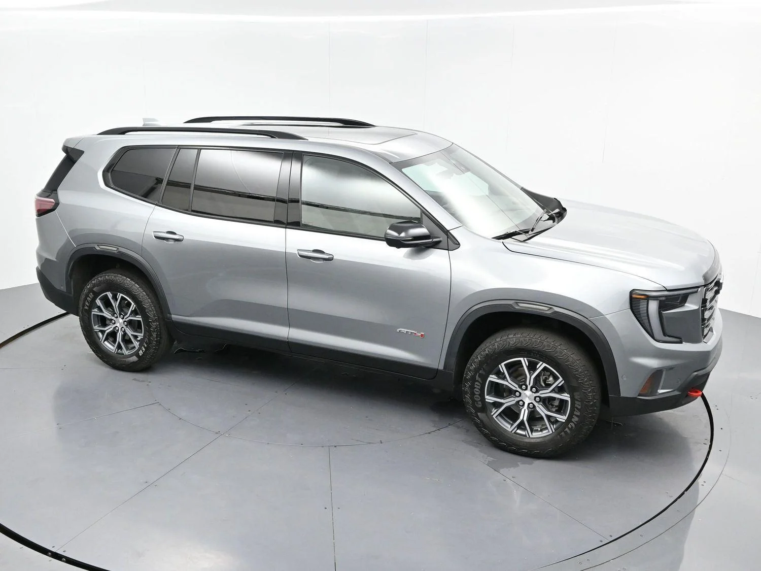 Used 2025 Sterling Metallic GMC AT4 image 46