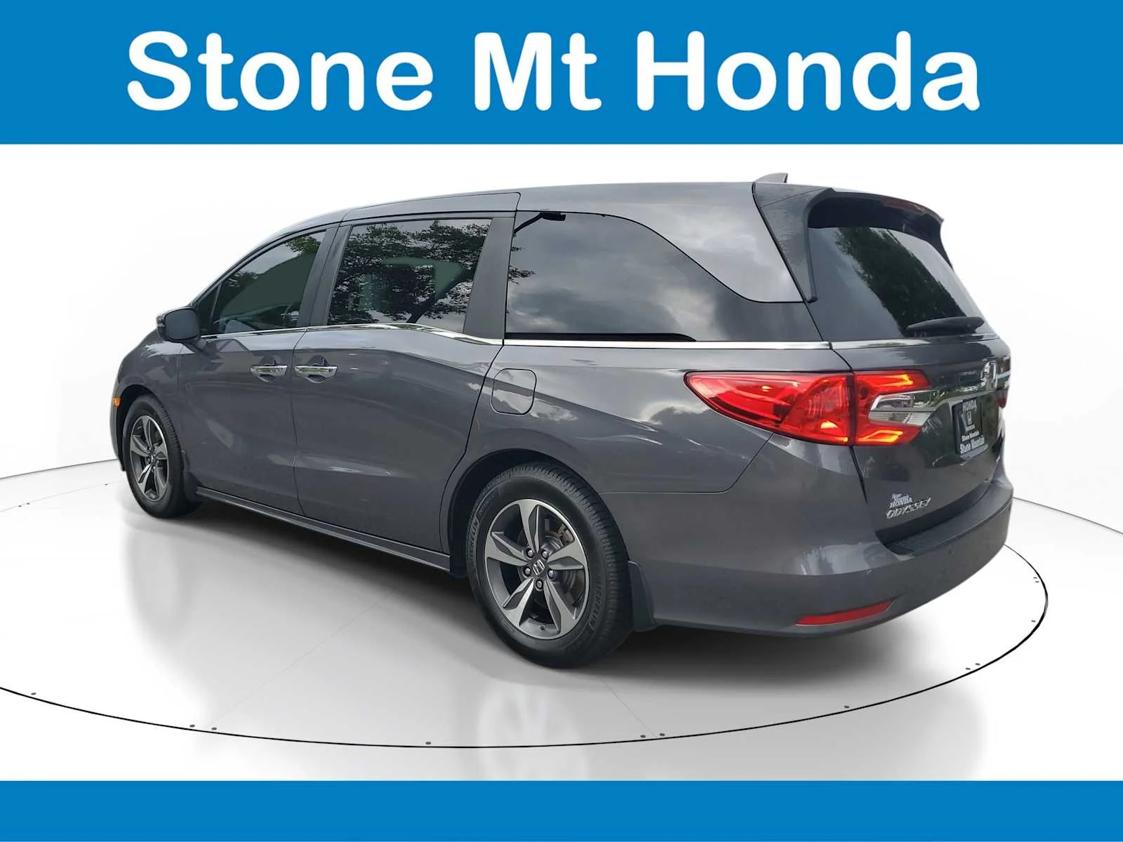 Used 2019 Modern Steel Metallic Honda Touring image 4