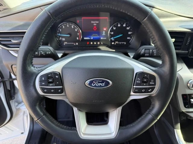Used 2021 Oxford White Ford XLT image 15