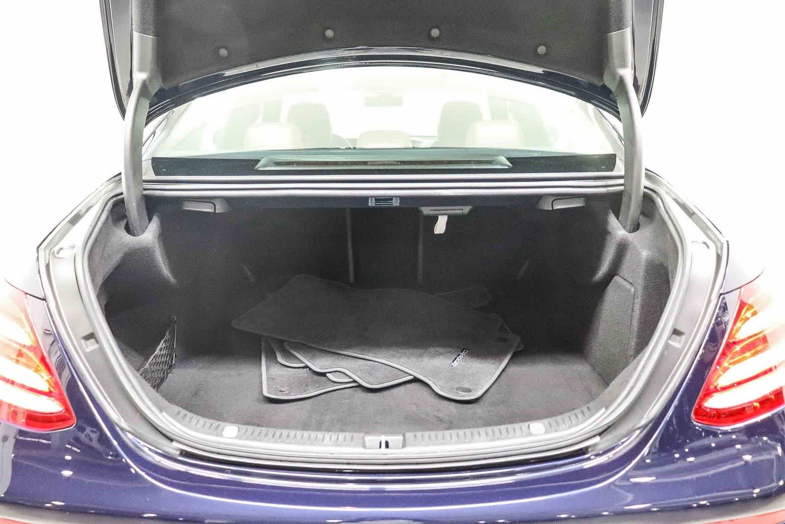 Used 2020 Lunar Blue Metallic Mercedes-Benz E 350 image 27
