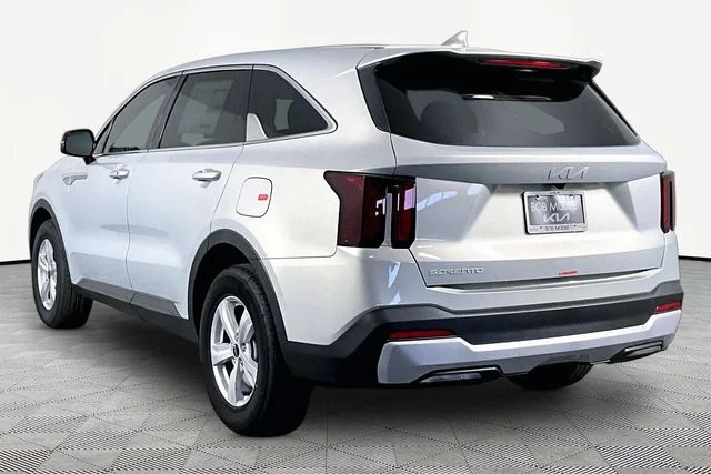 New 2026 Silver Kia LX image 4