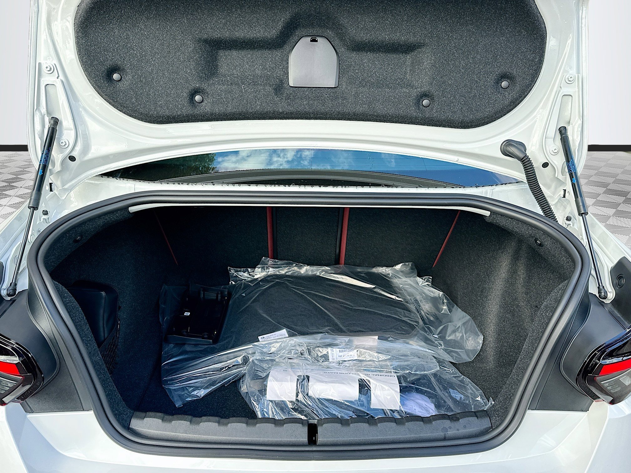 New 2026 Mineral White Metallic BMW 230i xDrive image 21