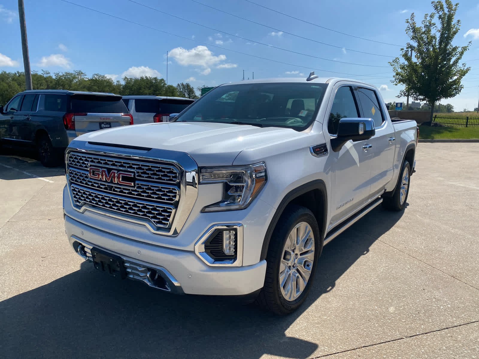 Used 2020 GMC Sierra 1500 Denali Denali with VIN 1GTU9FEL4LZ137262 for sale in Kansas City