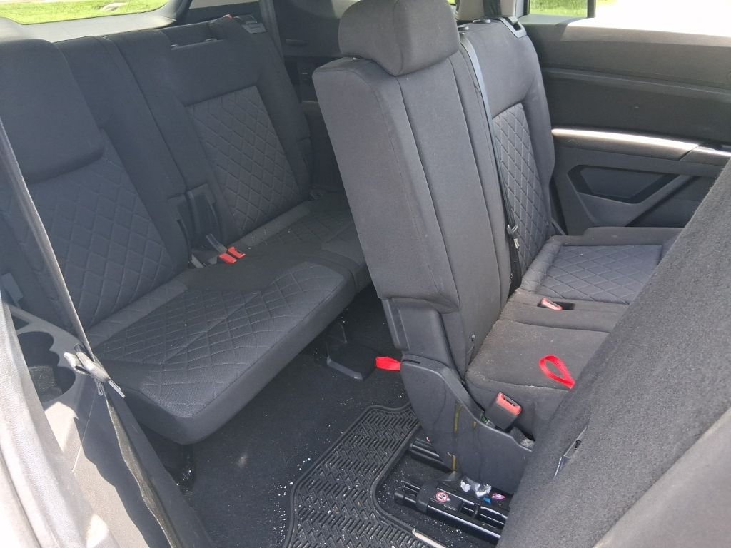 Used 2019 Silver Volkswagen 2.0T S image 21