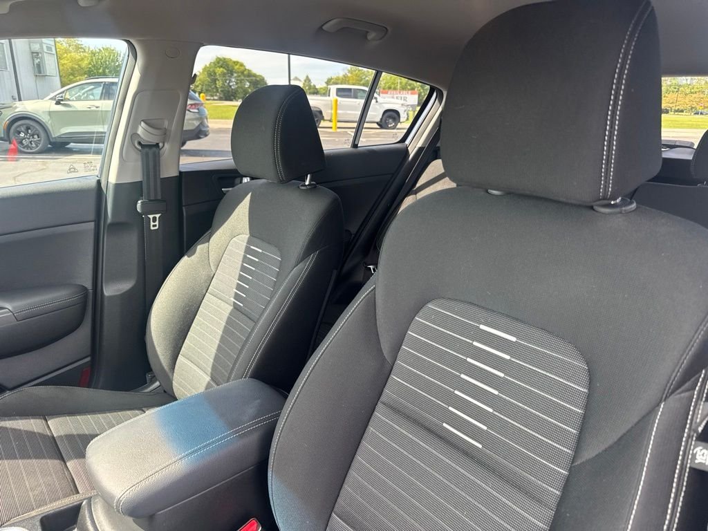 Used 2018 Blue Kia LX image 11