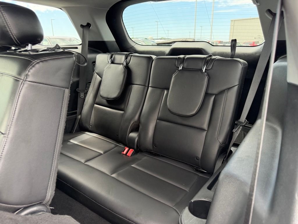 Used 2023 White Ford XLT image 16