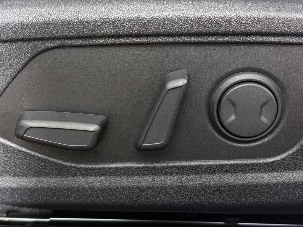 Certified Used 2025 White Hyundai N Line image 30