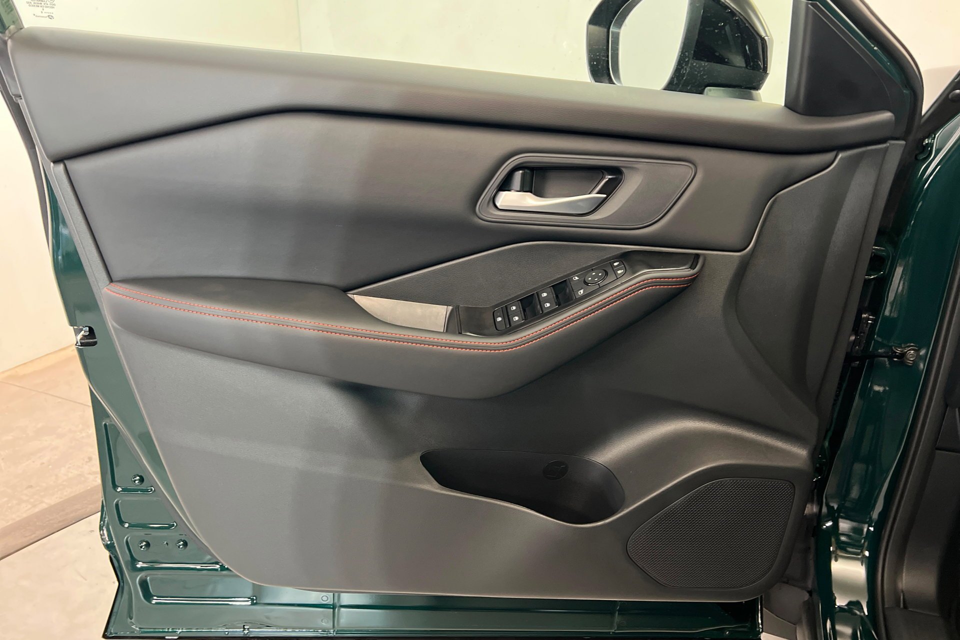 New 2026 Obsidian Green Pearl Nissan Rock Creek® image 15