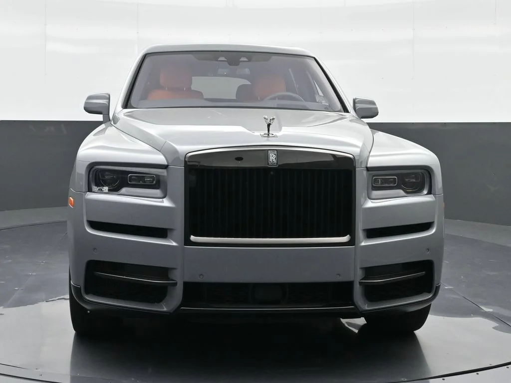 Certified Used 2023  Rolls-Royce Black Badge image 5
