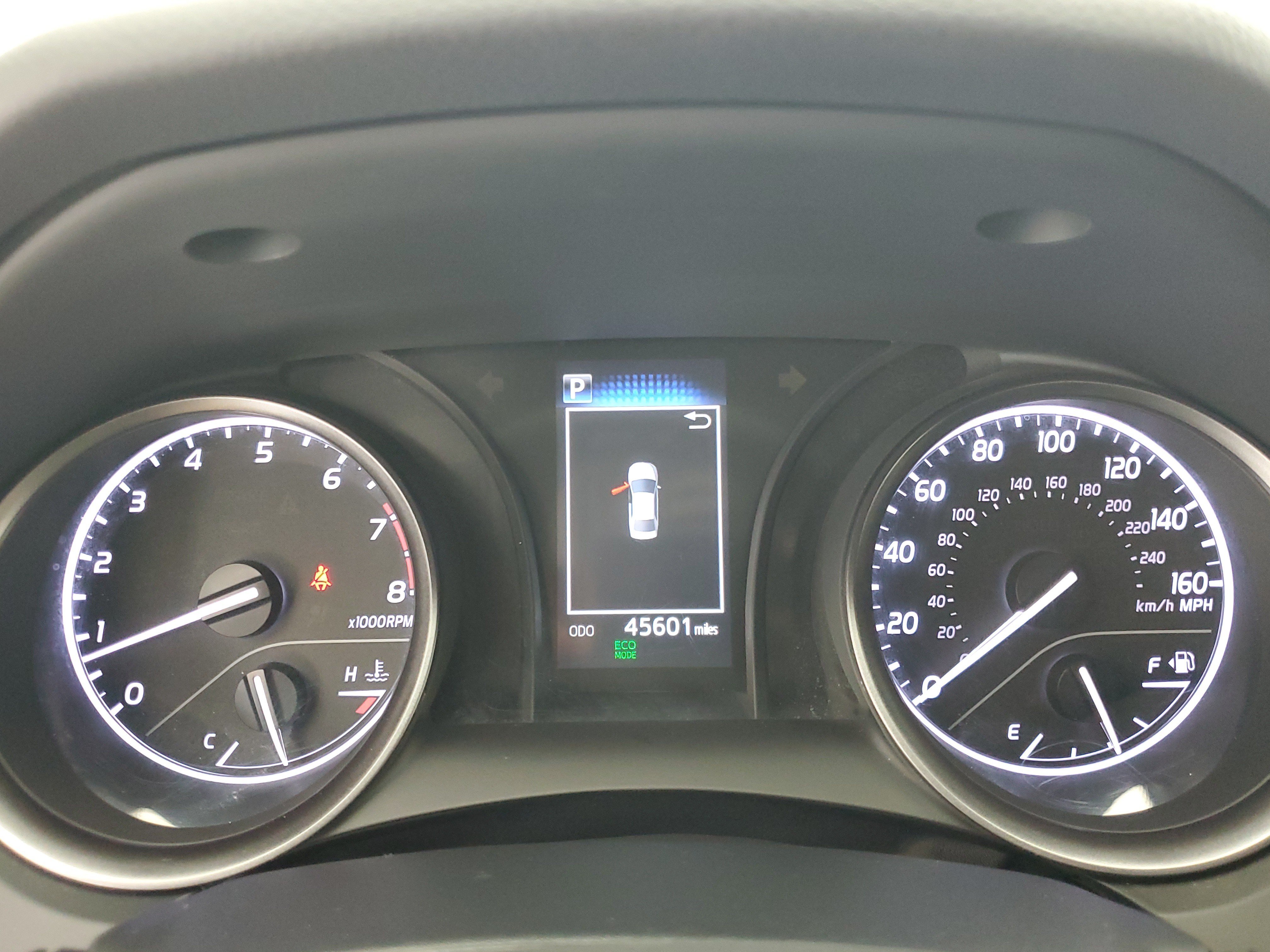 Used 2023 Ice Toyota SE image 24