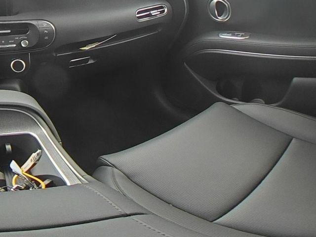 New 2026 Black Hyundai Limited AWD image 36
