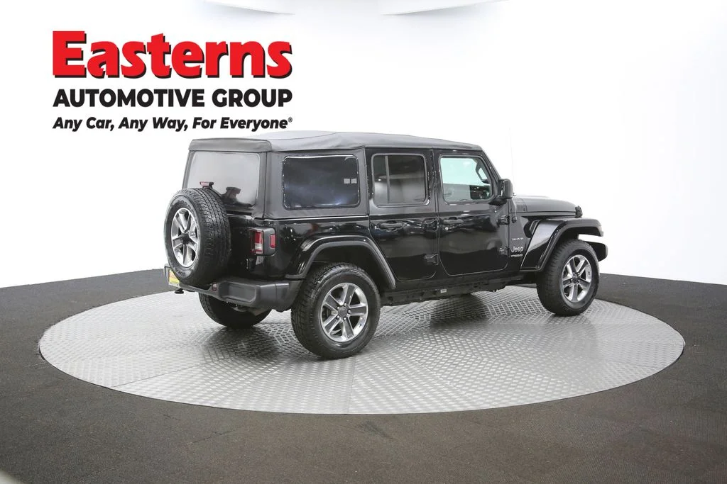 Used 2021 Black Jeep Unlimited Sahara image 39