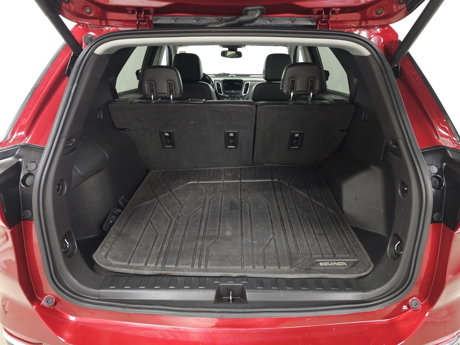 Used 2019 Red Chevrolet Premier image 8