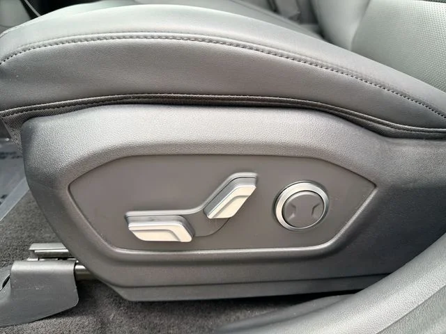Used 2024 Black Hyundai XRT image 16