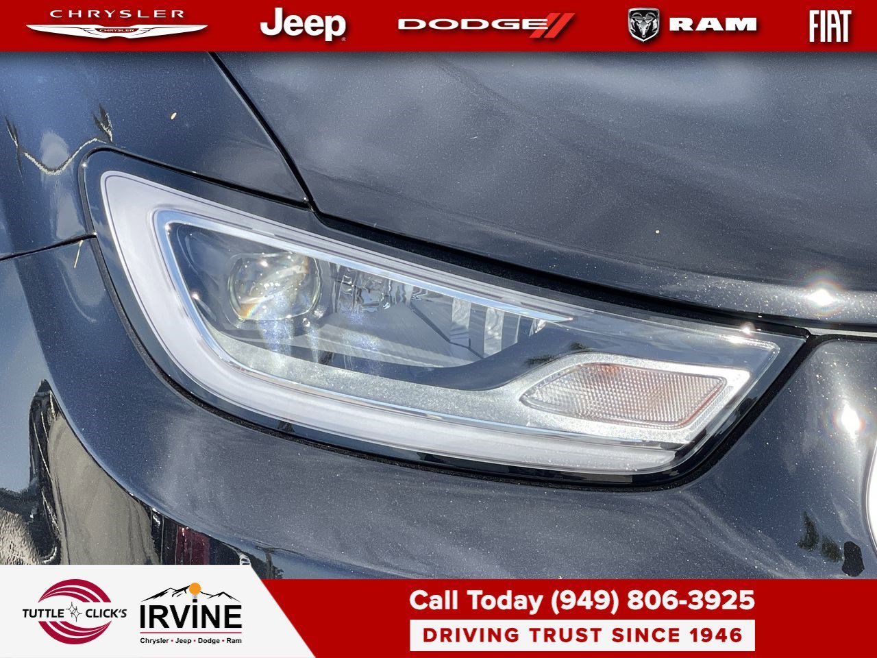 New 2026 Diamond Black Crystal Pearl-Coat Exterior Paint Chrysler Pinnacle image 7