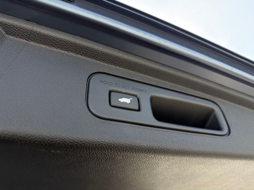 2025 Honda Odyssey EX-L - Photo 23