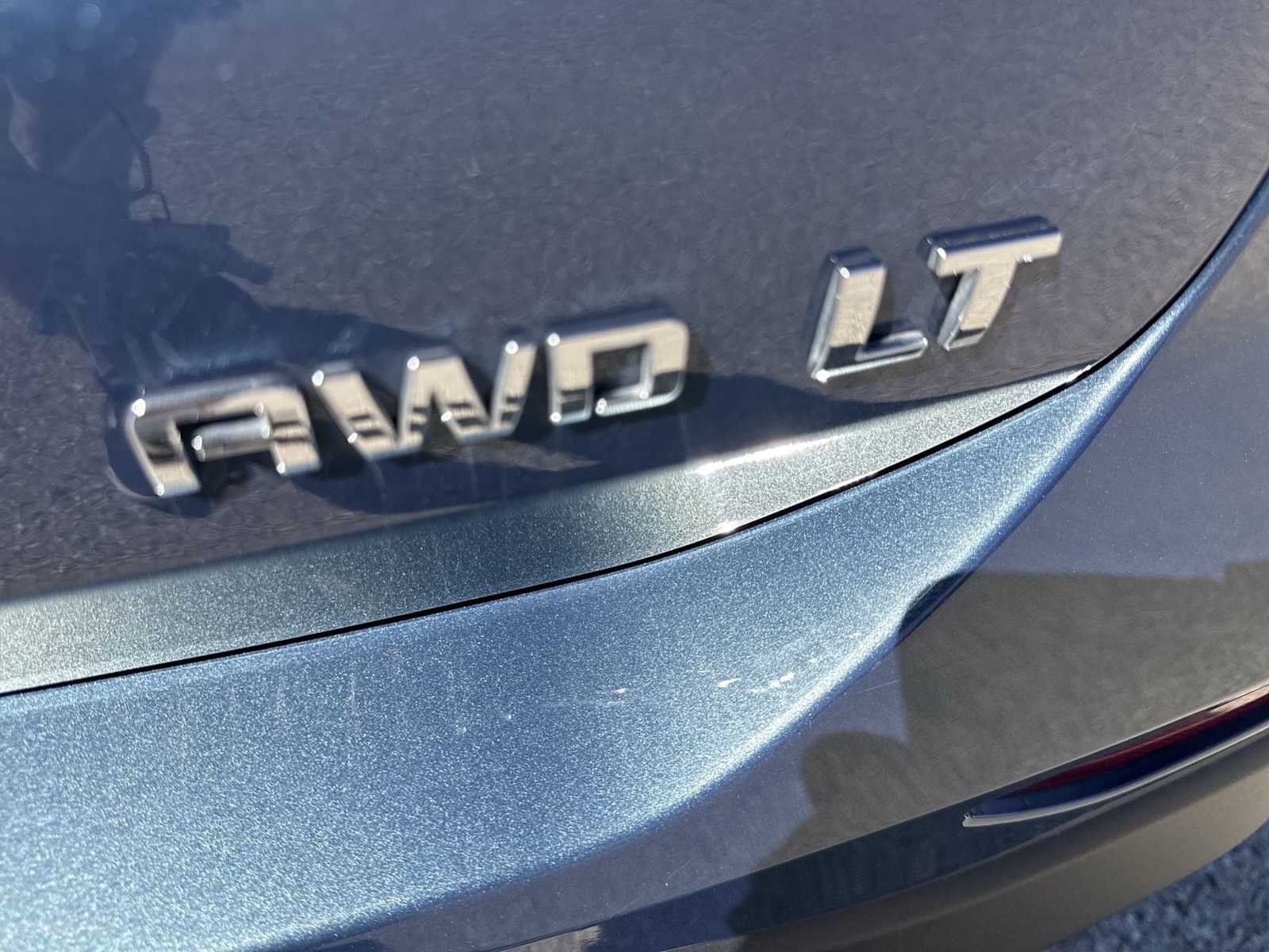 2024 Chevrolet Equinox LT - Photo 30