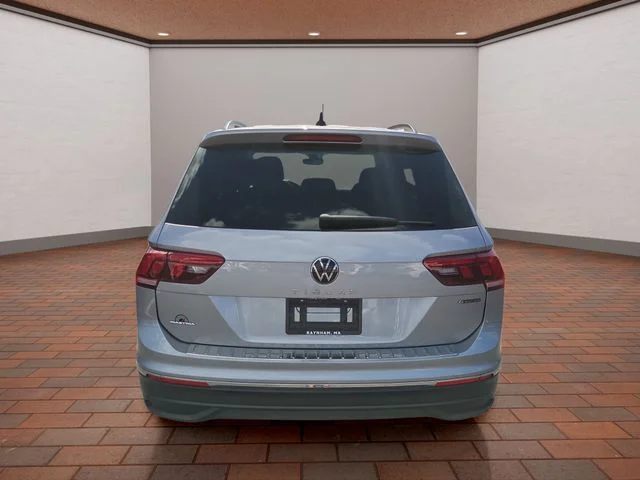 Used 2023 Silver Volkswagen 2.0T S image 26