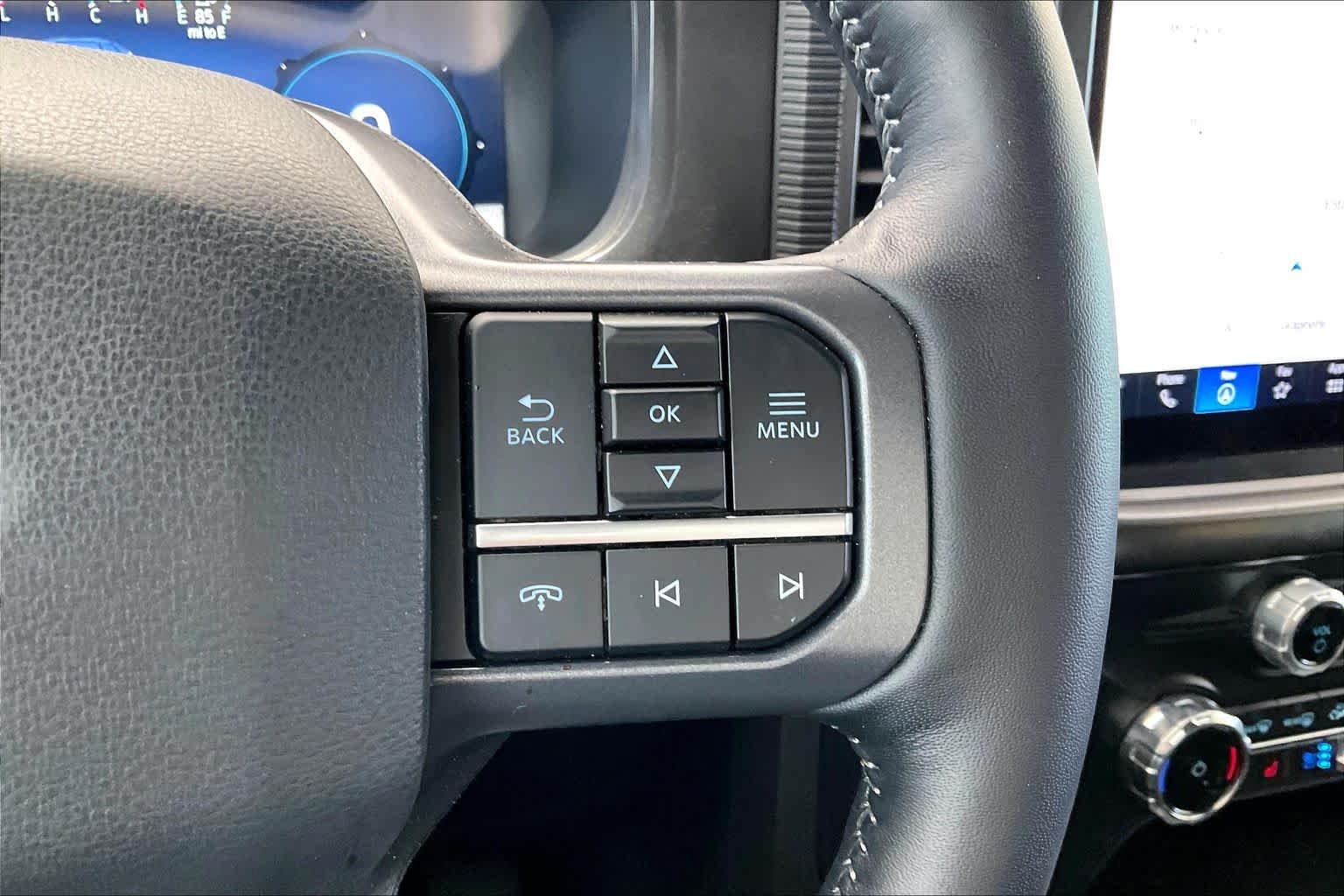 Used 2024 Agate Black Metallic Ford LARIAT image 24