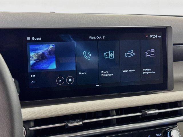New 2026 Gray Hyundai SEL FWD image 23