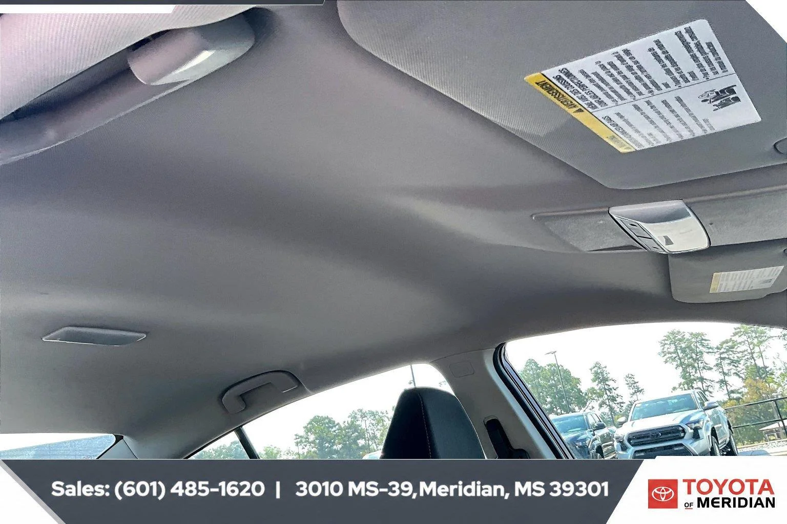 Used 2025 Garnet Pearl Metallic Nissan SV image 16