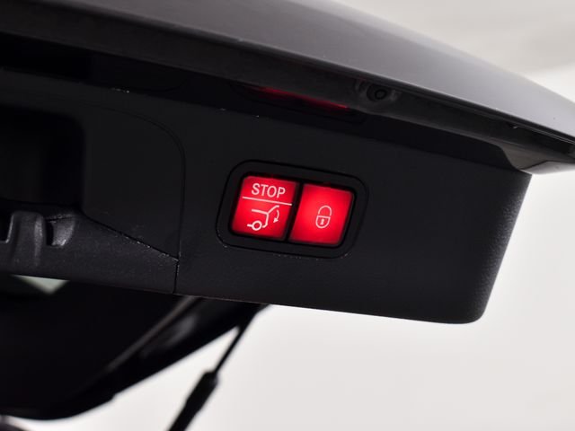 Certified Used 2022  Mercedes-Benz GLC 300 image 43