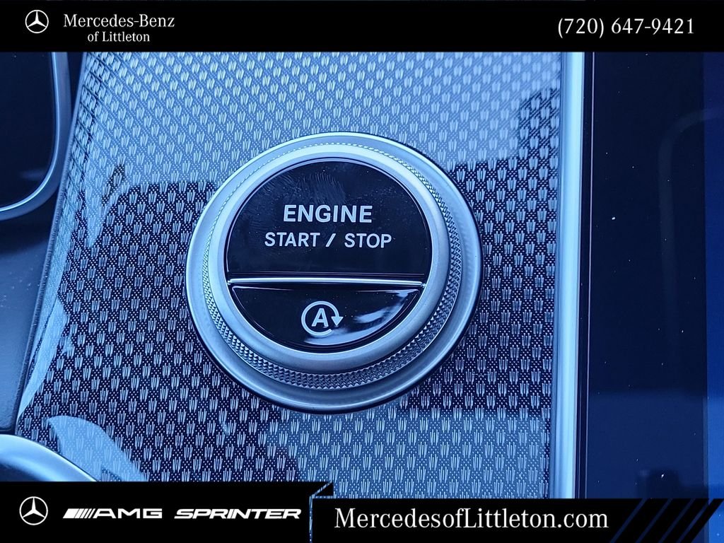 New 2026 Black Mercedes-Benz GLC 300 image 20