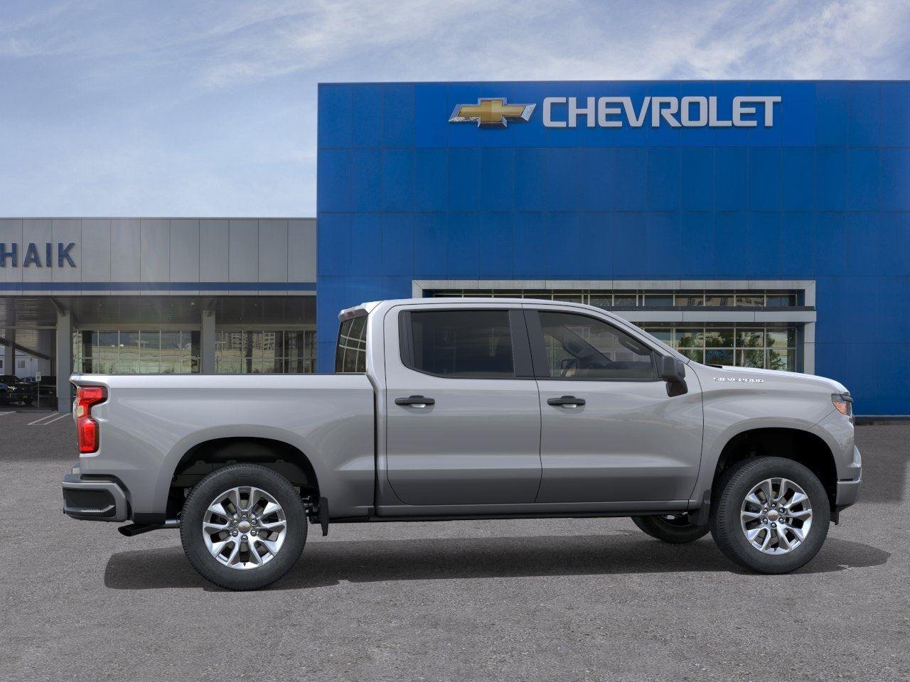 2026 Chevrolet Silverado 1500 Custom - Photo 5