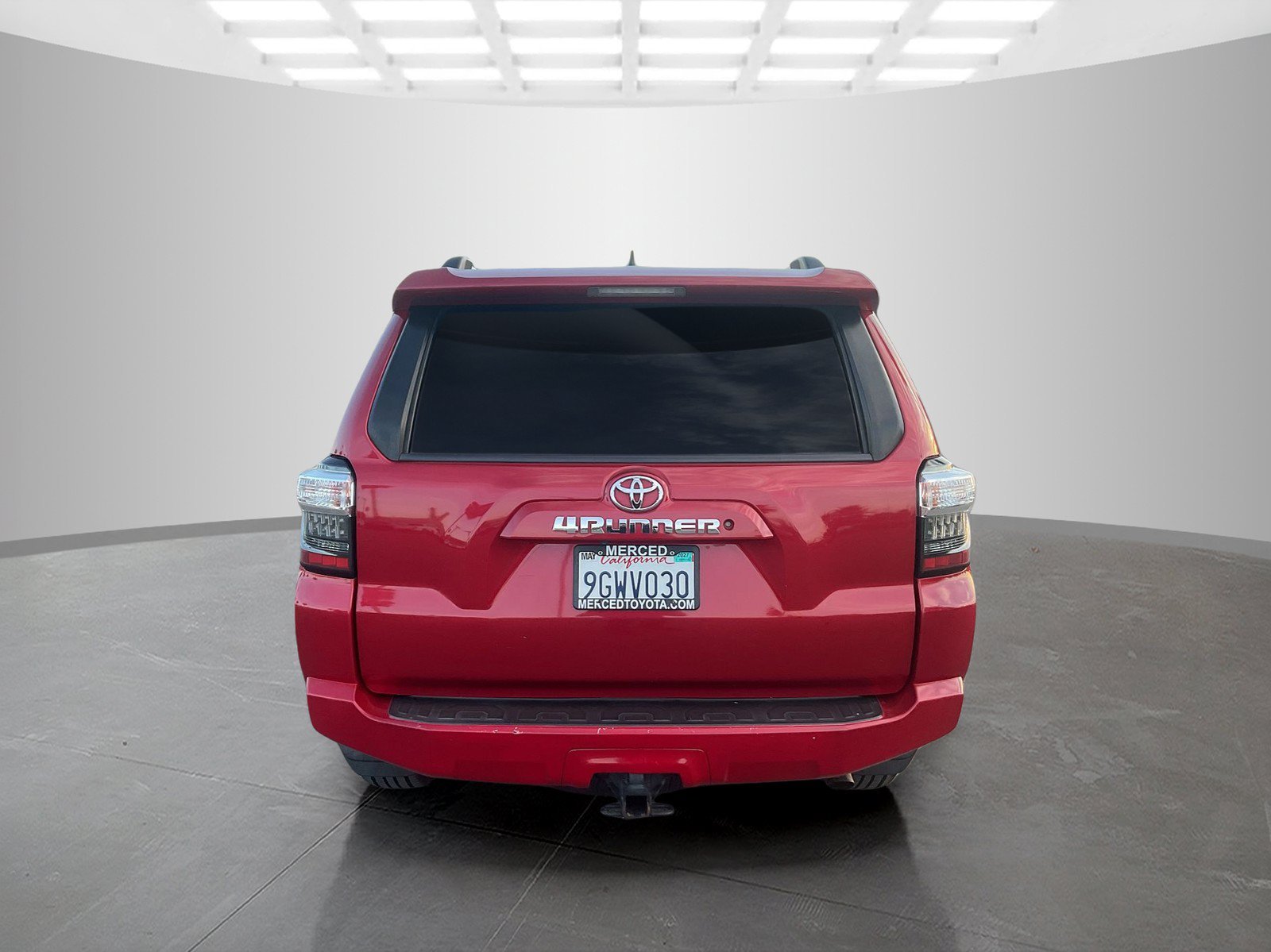 Used 2021 Barcelona Red Metallic Toyota SR5 image 4