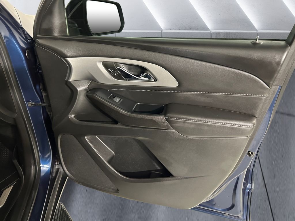 Used 2022 Blue Chevrolet LT image 15