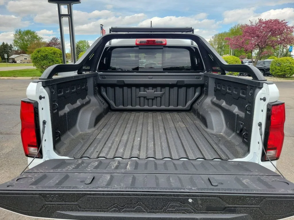 2026 Chevrolet Colorado Z71 - Photo 31