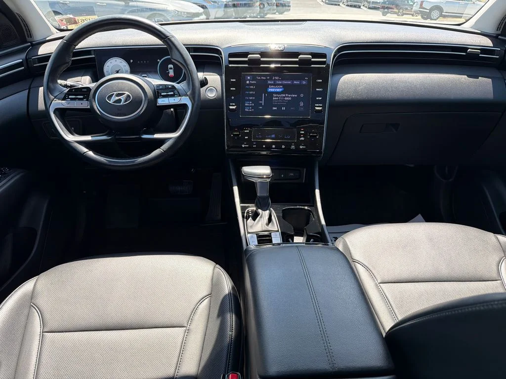 Used 2023 Black Hyundai SEL image 23