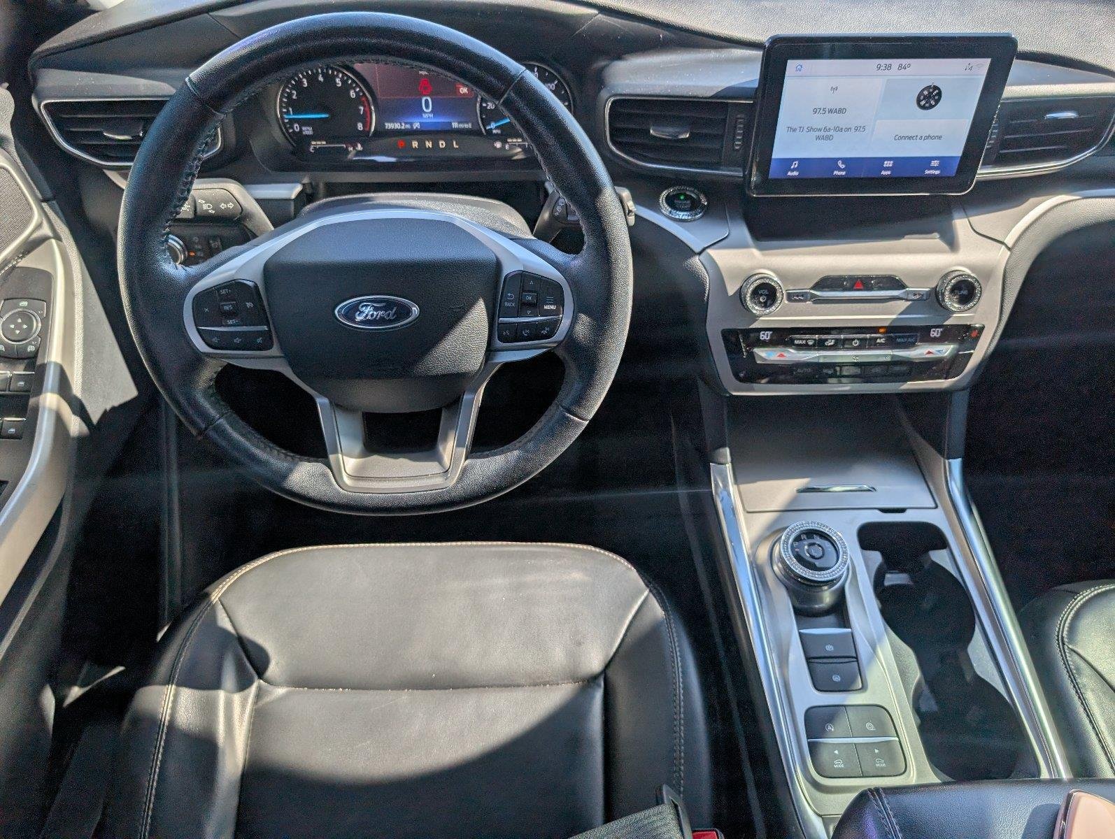 Used 2021 Oxford White Ford XLT image 32