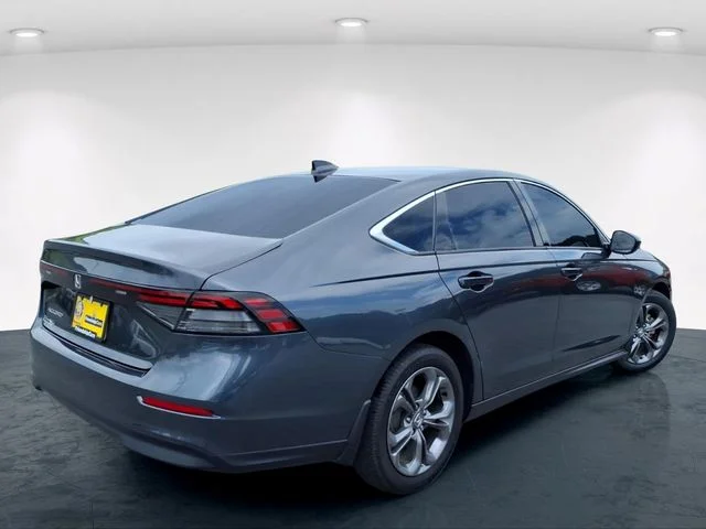 Used 2023 Gray Honda EX image 8