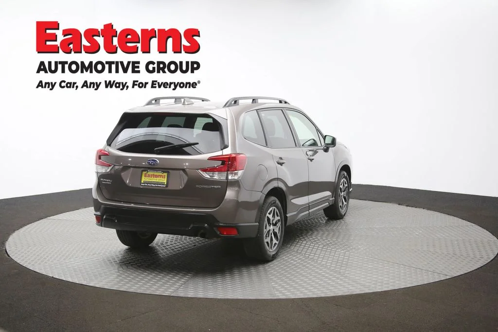 Used 2022 Brown Subaru Premium image 44