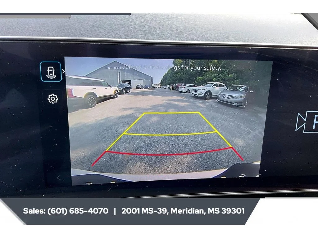 Used 2025 SERENITY WHITE PEARL Hyundai SEL Convenience image 15