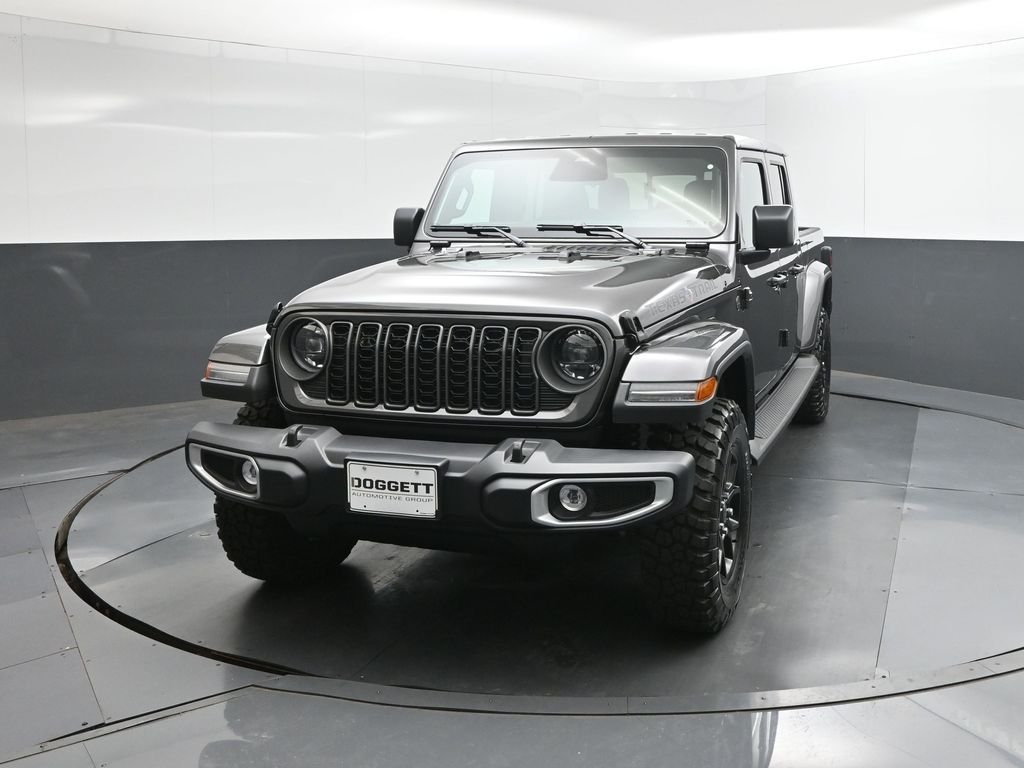 New 2026 Granite Crystal Metallic Clearcoat Jeep Texas Trail image 22